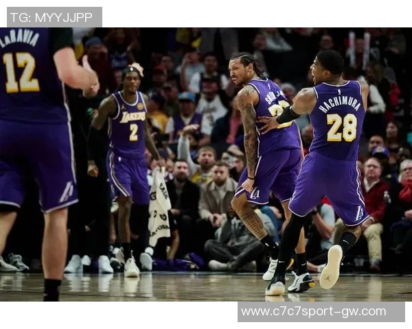 三连败再添伤痛里夫斯受伤詹姆斯沉默雷迪克痛批球队缺乏斗志