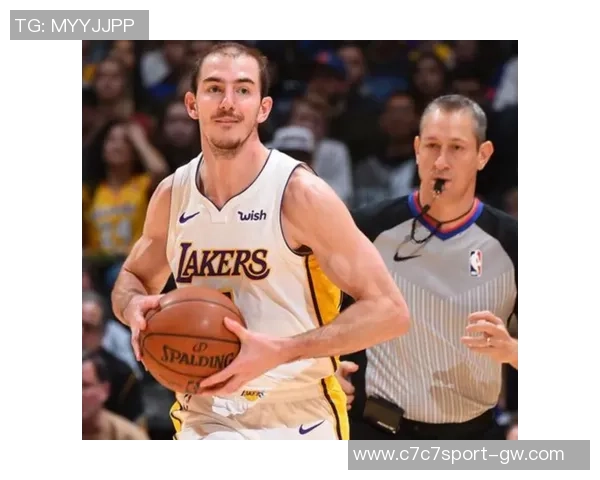 霍华德建议湖人留住卡鲁索和波普并签回考辛斯以增强夺冠实力 霍华德建议湖人留住卡鲁索和波普并签回考辛斯以增强夺冠实力