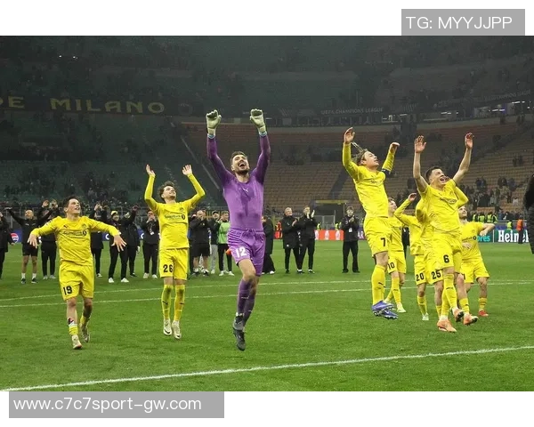 上赛季亚军国米未能晋级欧冠16强创造历史成为首队